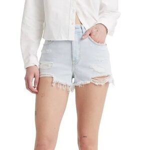 LEVI 501 Shorts distressed light wash